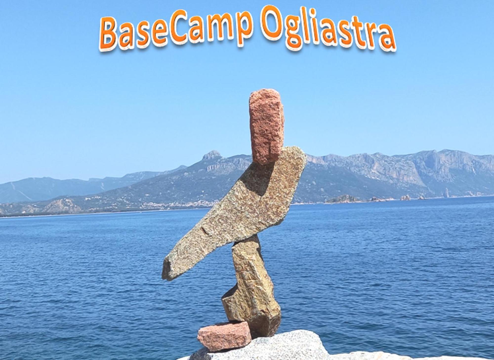 Basecamp Ogliastra - Flat Green サンタ・マリア・ナヴァーリス エクステリア 写真